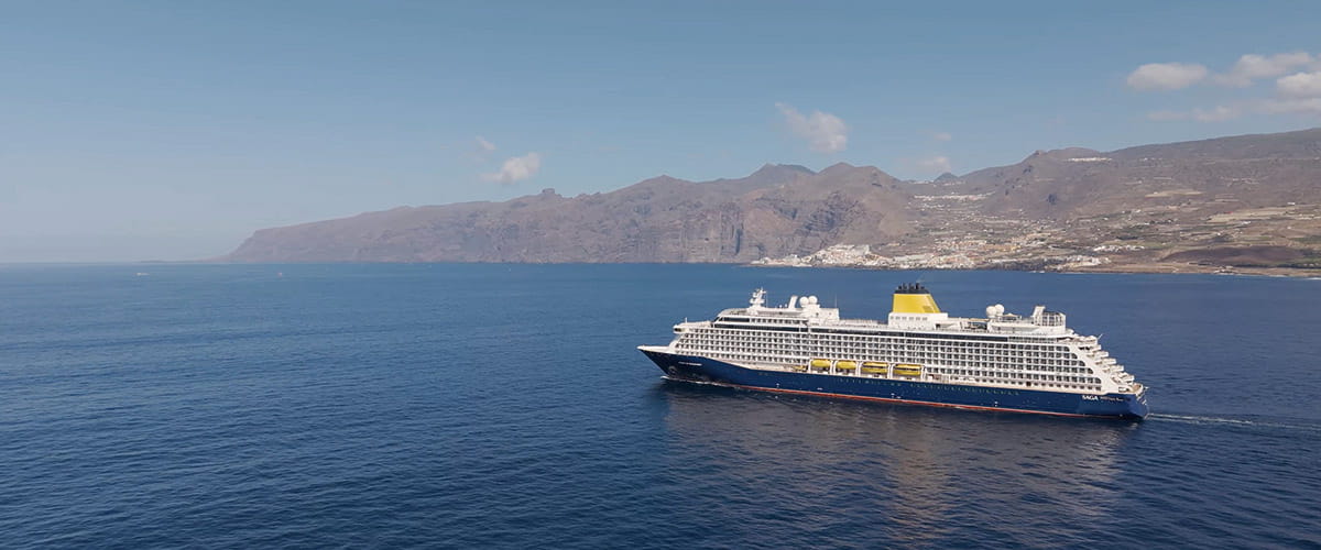 Cruising to Tenerife